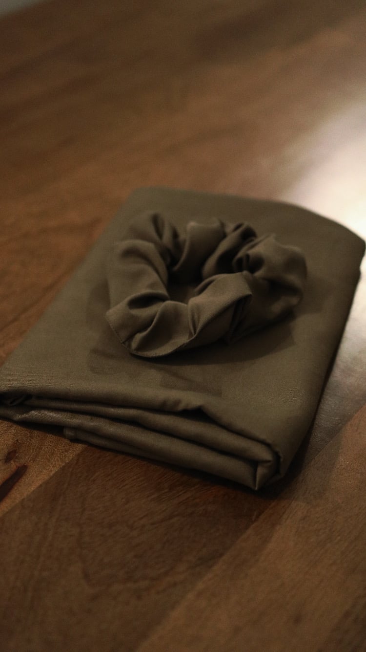 HIJAB EN TENCEL ® KAKI